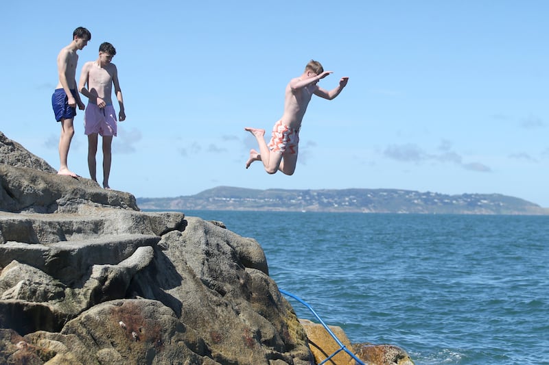 Swimmers warned off nine popular Dublin bathing spots until next week