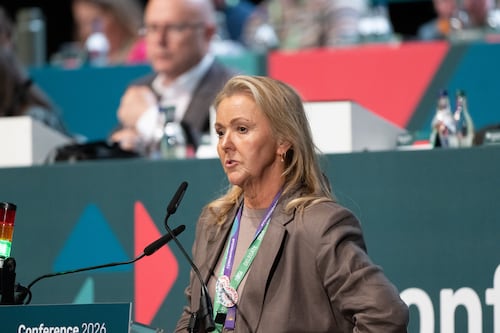 Extend assault leave to school secretaries injured at work, says Fórsa union